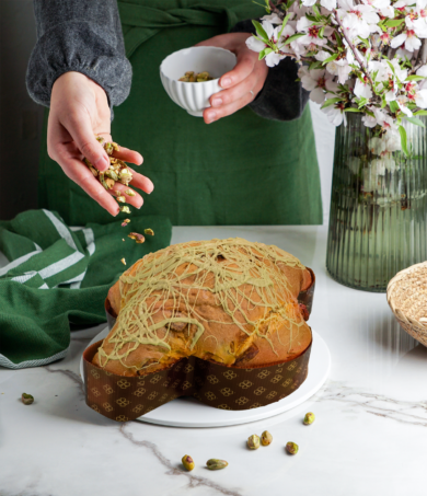 Pasqua 2024, colomba all’olio d’oliva e scorze limone bagnate nel limoncello