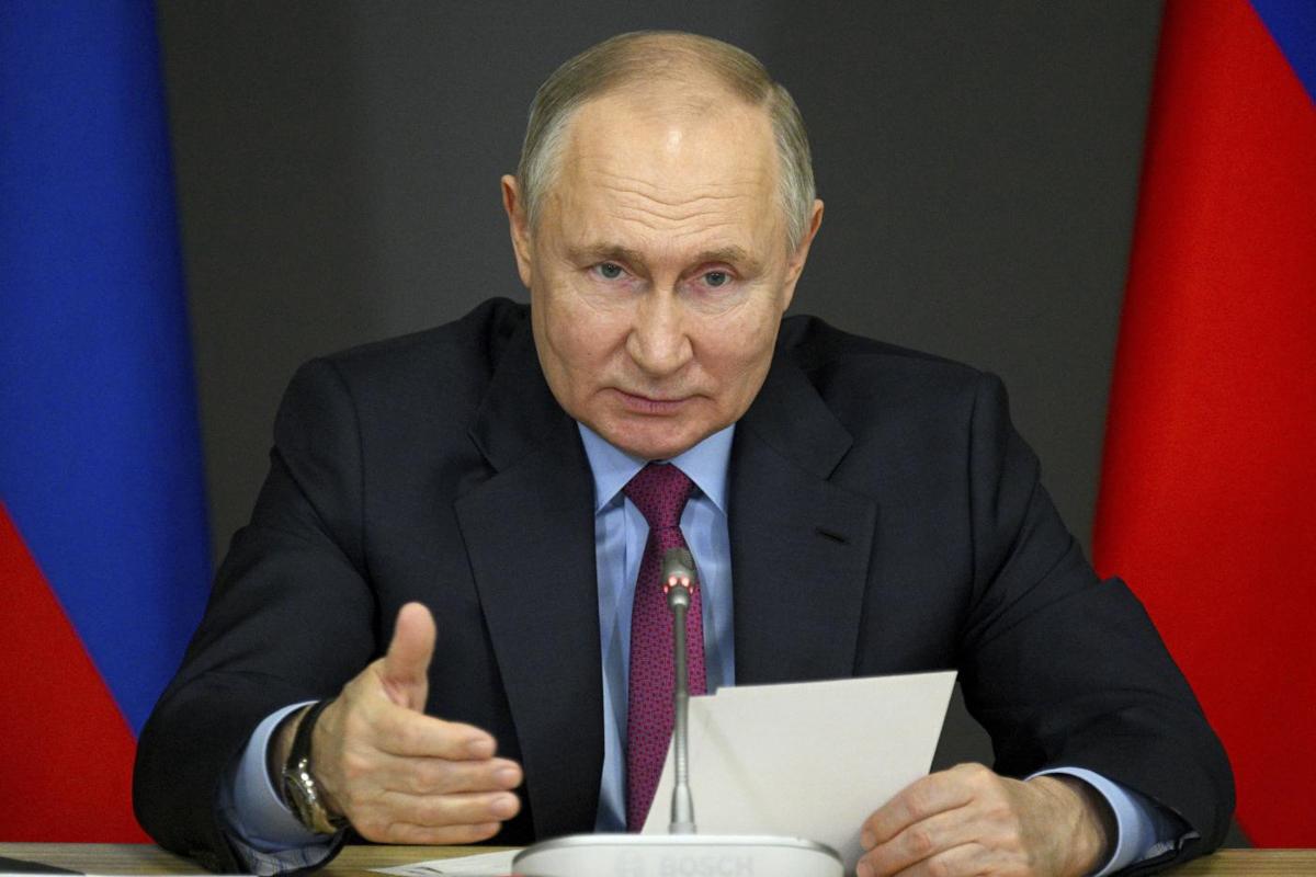 Putin: “Pronti a una guerra nucleare”. Il piano russo per distruggere il mondo Putin: “Pronti a una guerra nucleare”. Il piano russo per distruggere il mondo