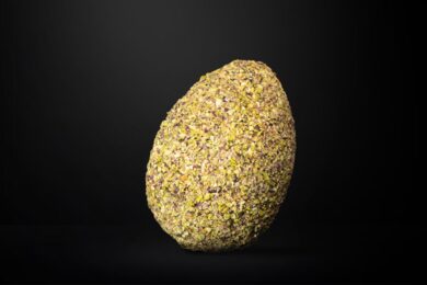 Pasqua 2024, uova e colombe al pistacchio made in Sicilia