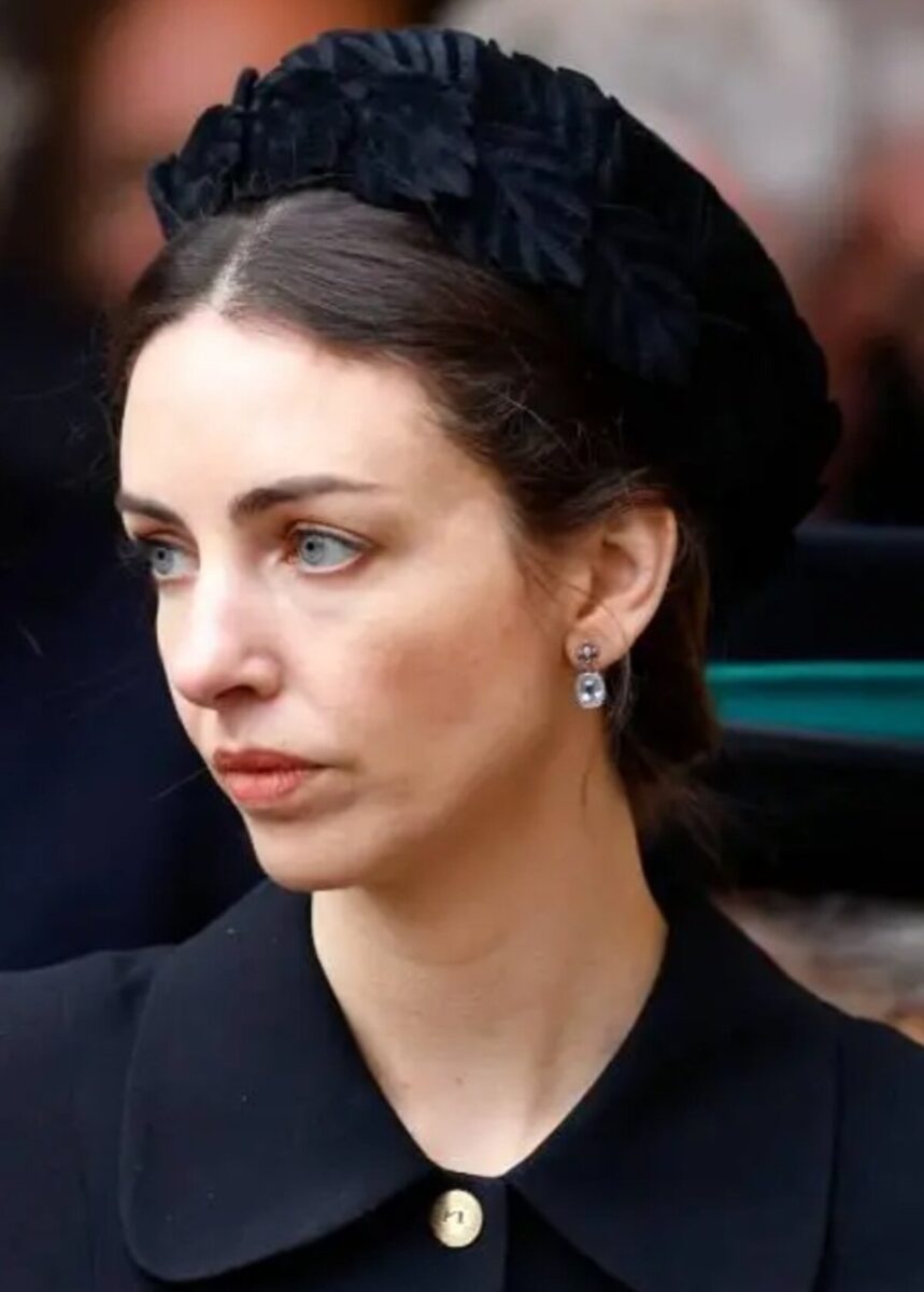 GInBeSOaIAAXOGA GInBeSOaIAAXOGA