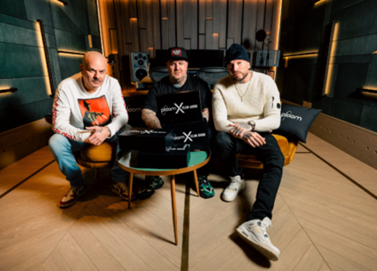 JTI, Ploom Store: i fan incontrano i Club Dogo al loro Meet&Greet