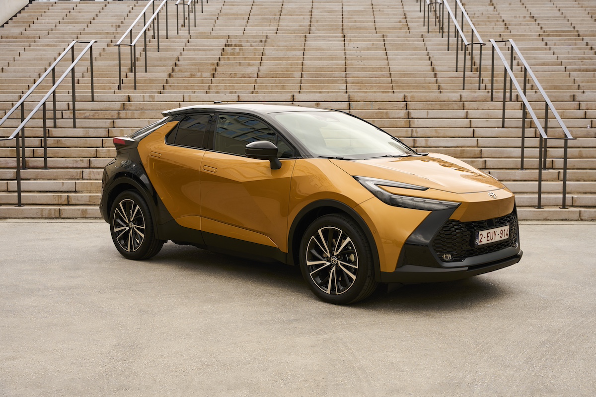 Nuovo Toyota C-HR 2024: un Sslto nel futuro dell’automotive