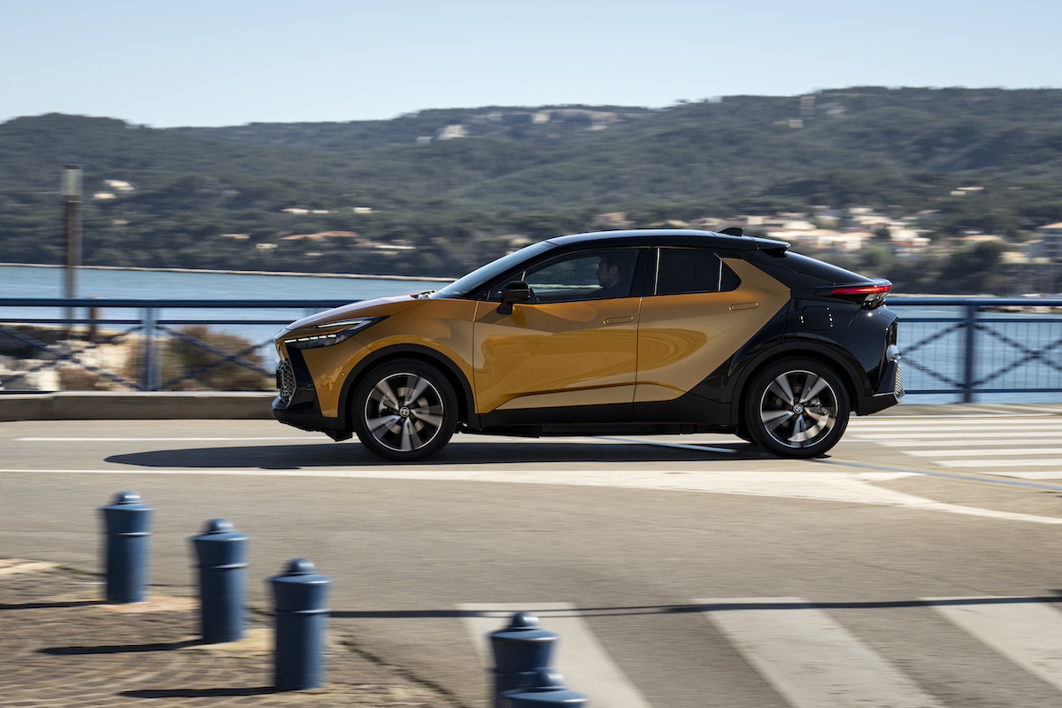 Nuovo Toyota C-HR 2024: un Sslto nel futuro dell’automotive