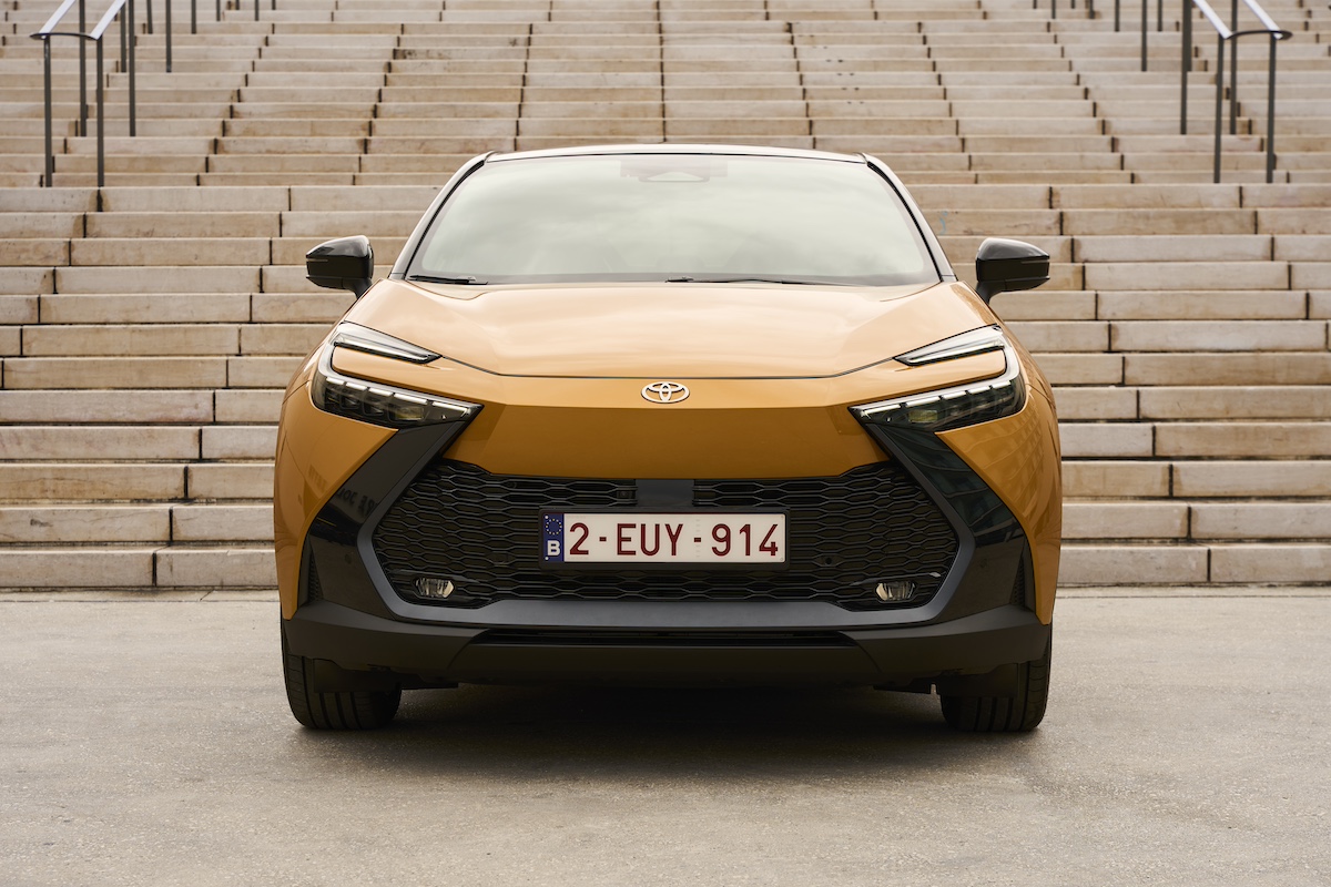 Nuovo Toyota C-HR 2024: un Sslto nel futuro dell’automotive