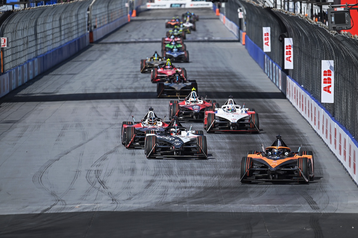 Formula E Bird vince all’E-Prix di San Paolo,  sorpasso storico su Evans
