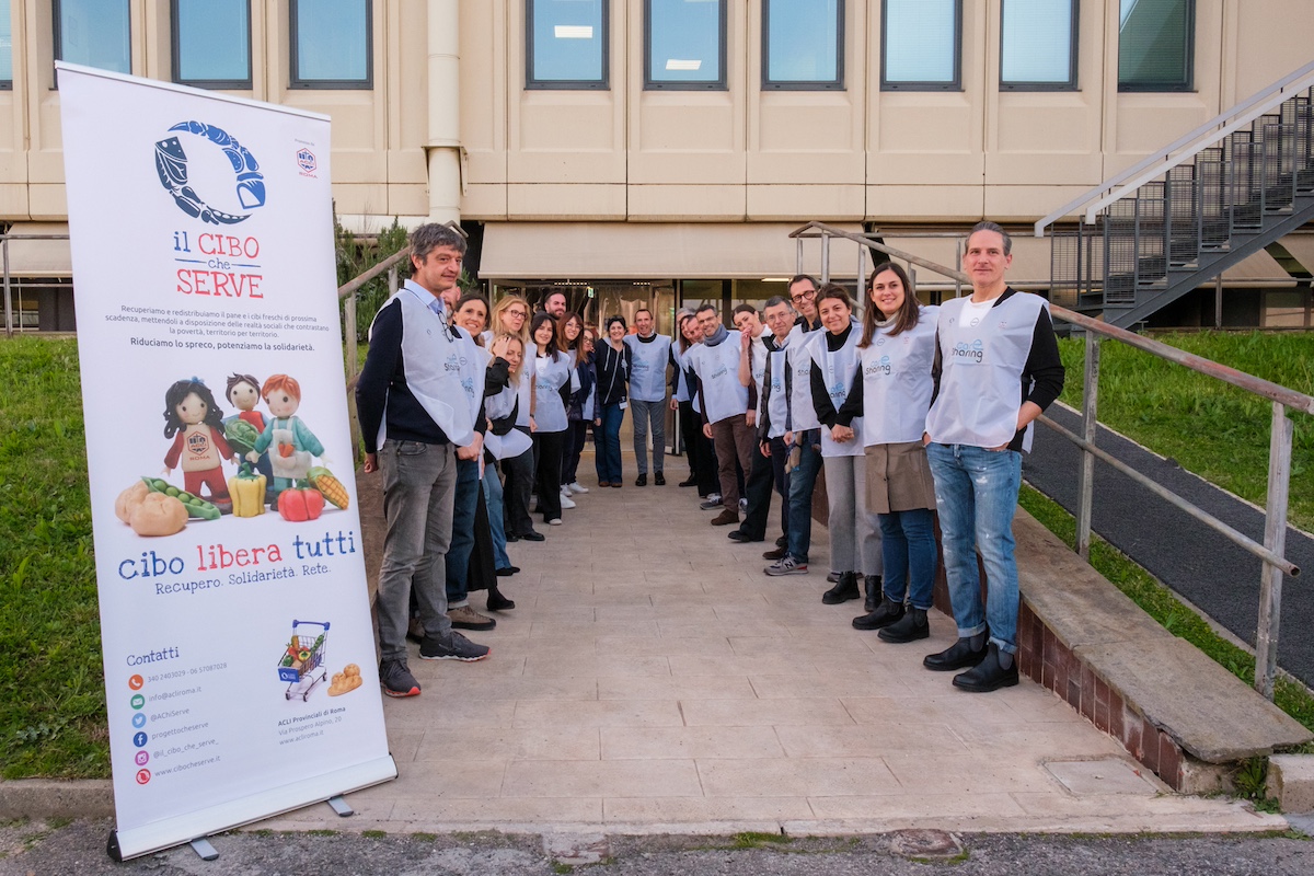 Nissan Italia e ACLI Roma: un ponte di solidarietà a Cinecittà Nissan Italia e ACLI Roma: un ponte di solidarietà a Cinecittà
