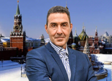 Vannacci, la Feltrinelli nasconde il libro. A Roma si trova solo “a richiesta”