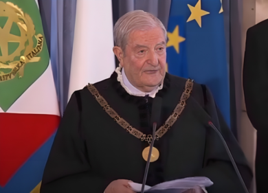 Consulta contro l’inerzia sui diritti: “Urge legge su fine vita e coppie gay”