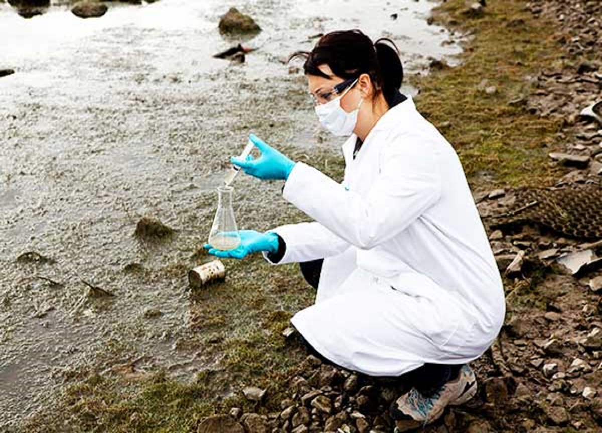 Bomba: Pfas killer invisibili, sono ovunque e avvelenano il sangue Bomba: Pfas killer invisibili, sono ovunque e avvelenano il sangue