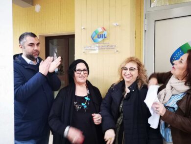 UIL, taglio del nastro per la nuova sede nella zona 167 di Lecce