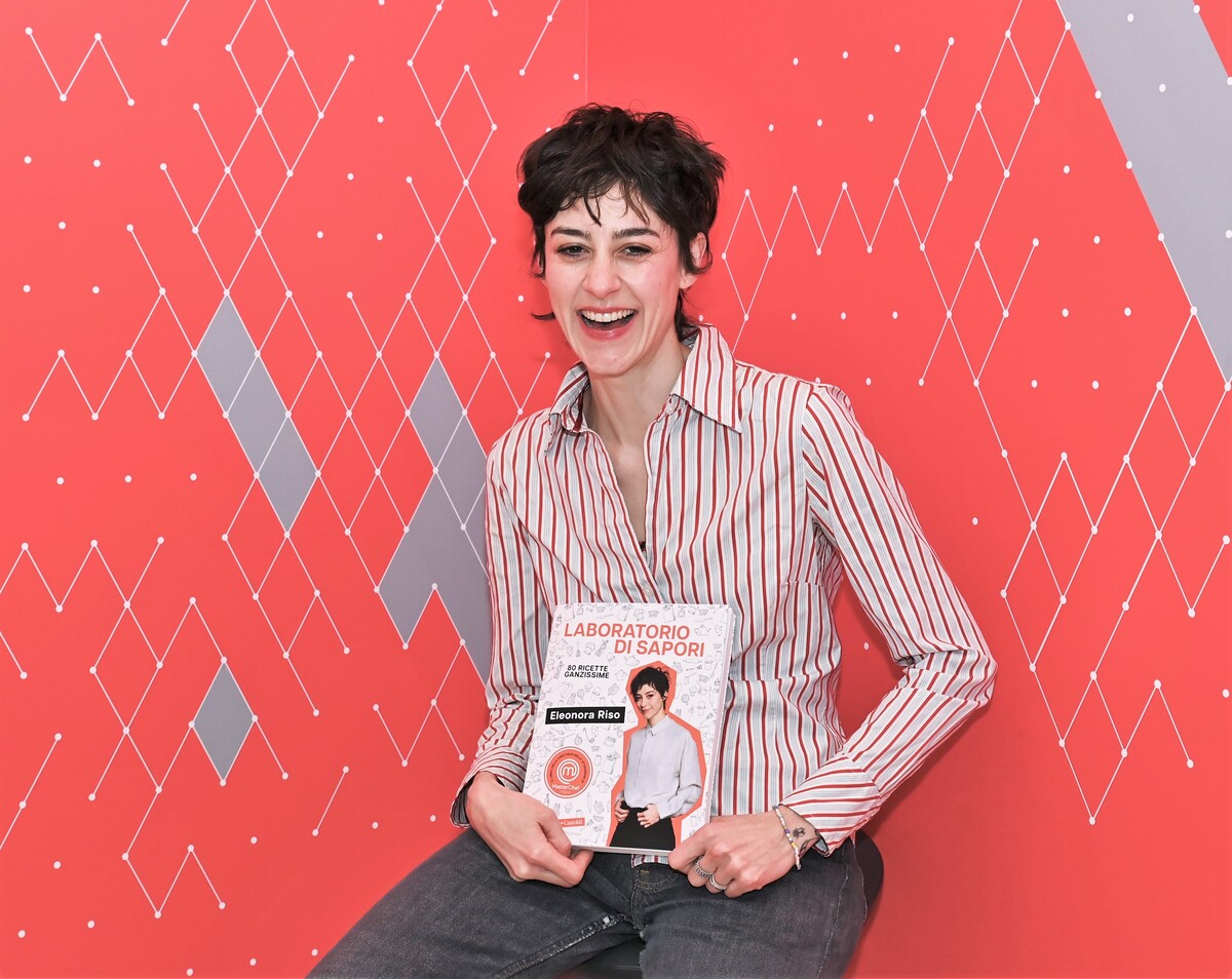 Eleonora Riso presenta il suo libro Laboratorio di sapori Eleonora Riso presenta il suo libro Laboratorio di sapori