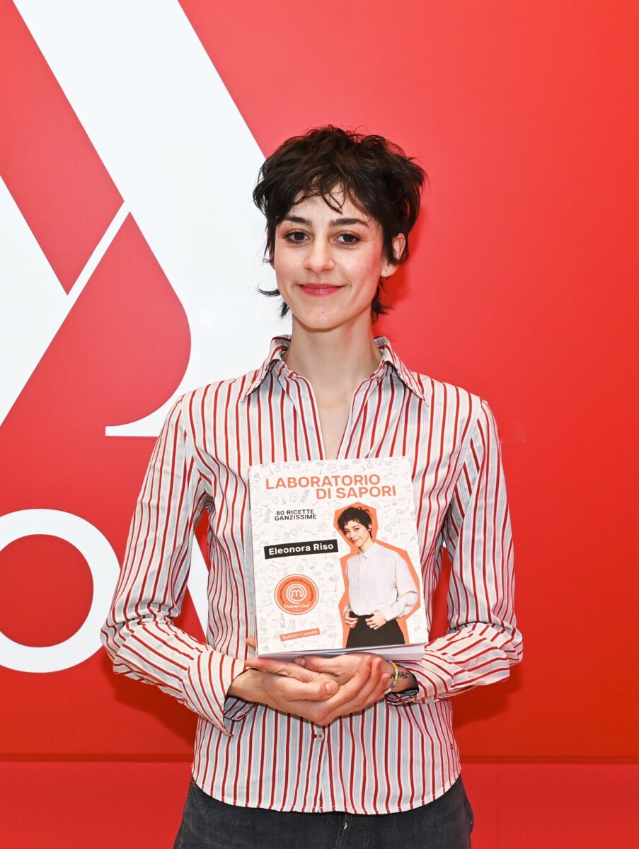 Eleonora Riso presenta il suo libro Laboratorio di sapori Eleonora Riso presenta il suo libro Laboratorio di sapori