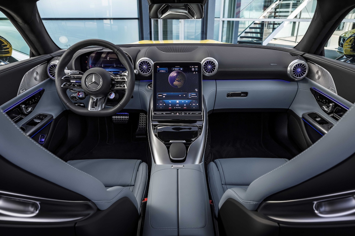 Mercedes-AMG GT 43 Coupé: quando le prestazioni incontrano lo stile Mercedes-AMG GT 43 Coupé: quando le prestazioni incontrano lo stile