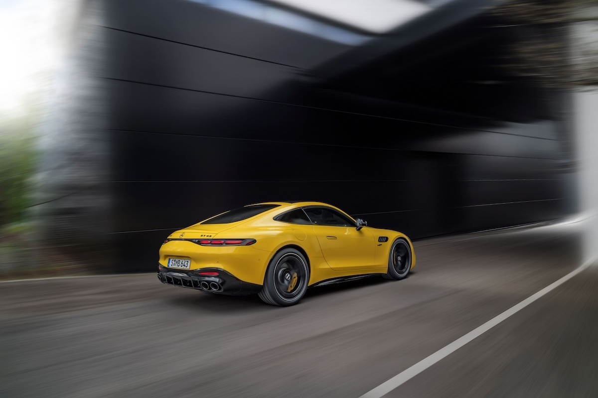 Mercedes-AMG GT 43 Coupé: quando le prestazioni incontrano lo stile Mercedes-AMG GT 43 Coupé: quando le prestazioni incontrano lo stile