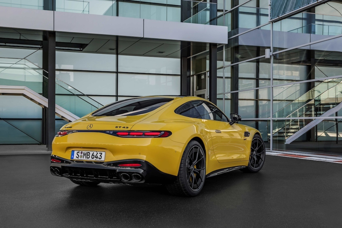 Mercedes-AMG GT 43 Coupé: quando le prestazioni incontrano lo stile Mercedes-AMG GT 43 Coupé: quando le prestazioni incontrano lo stile