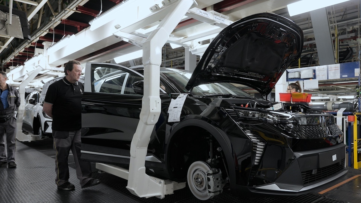 Renault Scenic E-Tech Electric: l’evoluzione a Douai