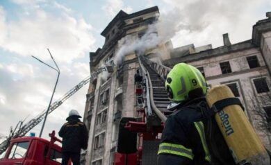 Raid russo su Kiev: distrutta la casa di un impiegato dell’ambasciata italiana