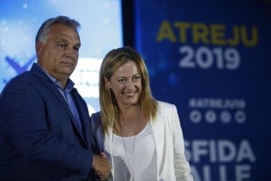 E’ caos nei Conservatori di Meloni. Tutti contro tutti sul futuro dell’Ue