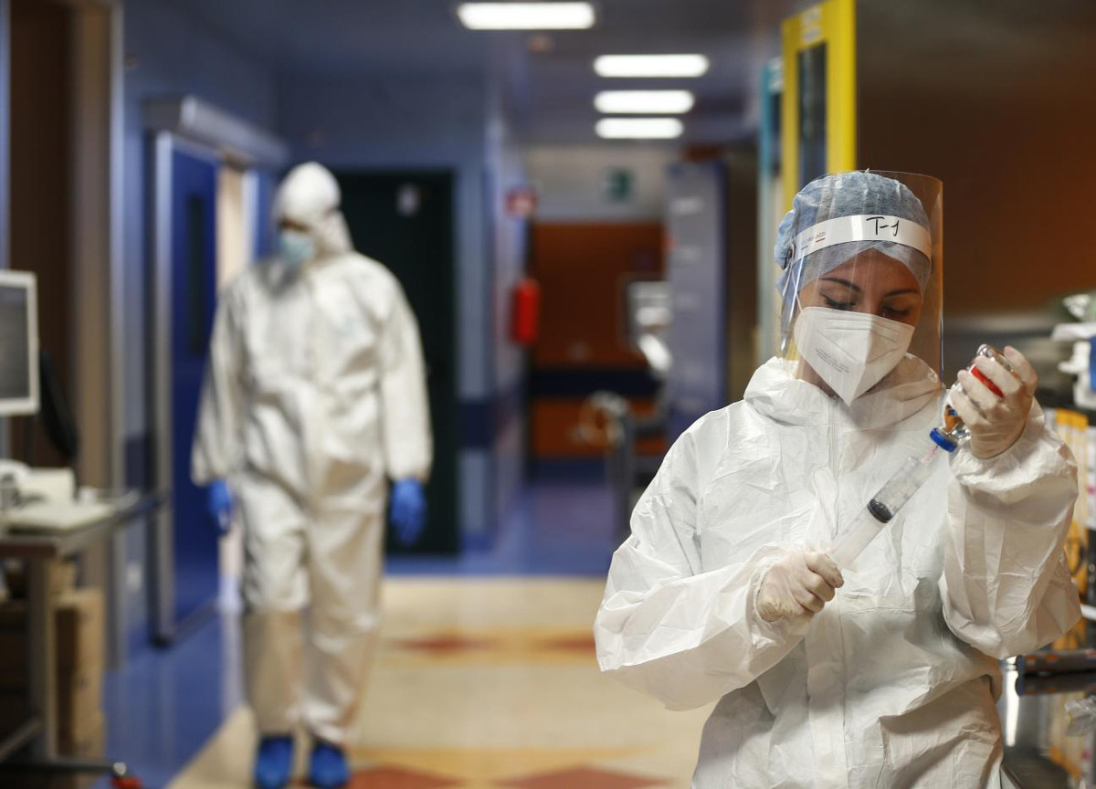 Sanità, gli infermieri contro i tagli del governo: “Definanziamenti dal Pnrr” Sanità, gli infermieri contro i tagli del governo: “Definanziamenti dal Pnrr”