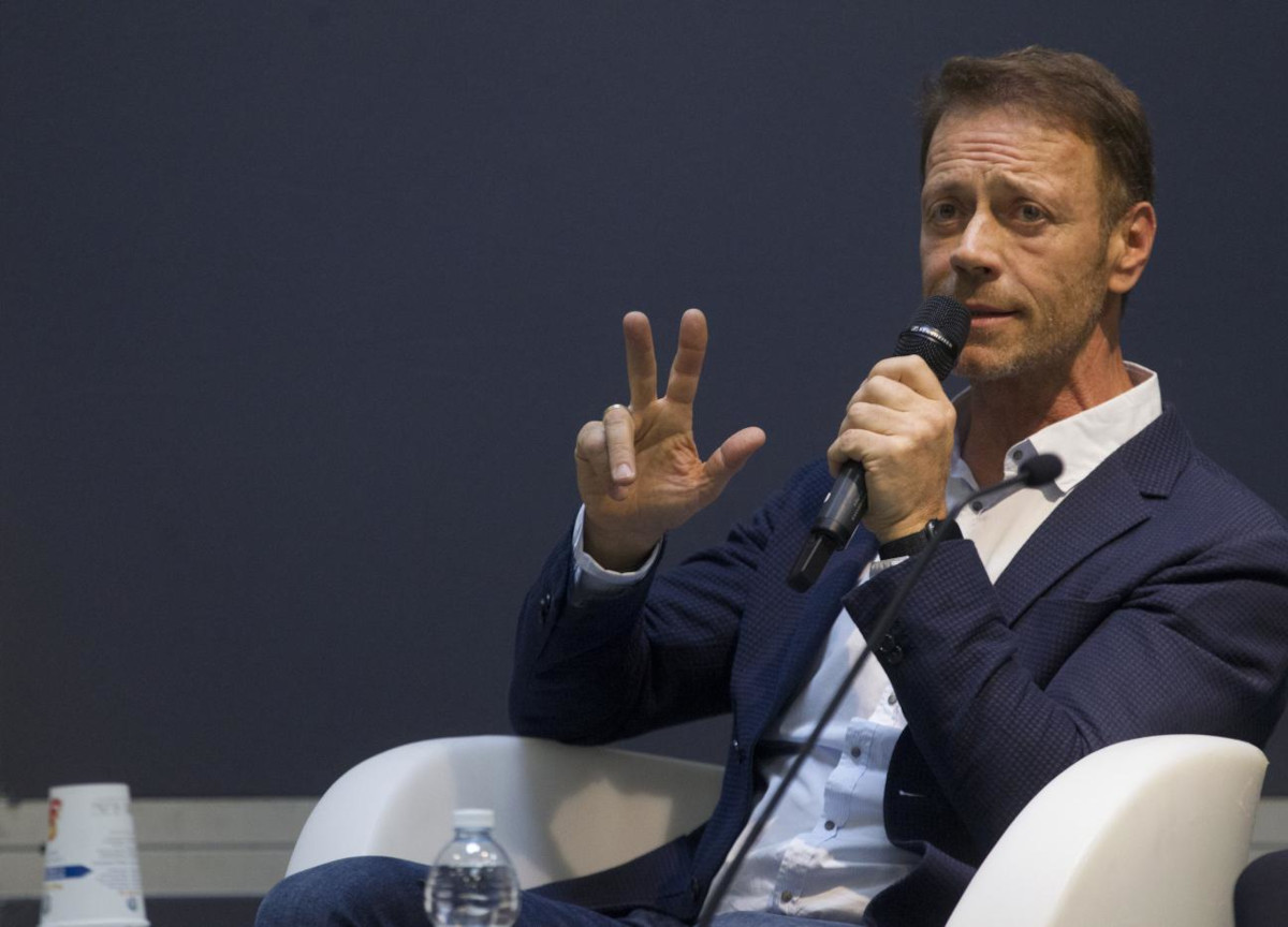 “Rocco Siffredi sa di rischiare, mi ha perseguitata”. Ora parla la giornalista “Rocco Siffredi sa di rischiare, mi ha perseguitata”. Ora parla la giornalista