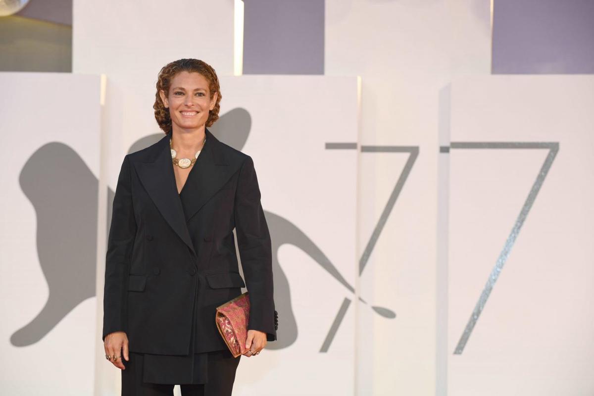 Ginevra Elkann, 3 mln di soldi pubblici per i suoi film flop. Incassi minimi