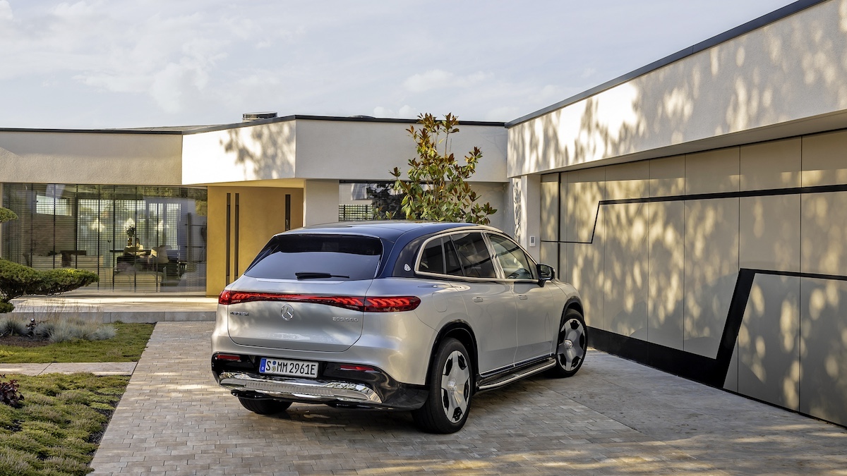 Mercedes-Maybach EQS 680: lusso elettrico, prezzi da 217.000 euro Mercedes-Maybach EQS 680: lusso elettrico, prezzi da 217.000 euro