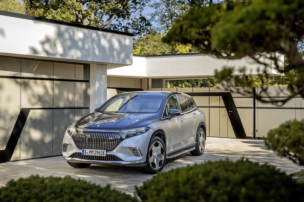 Mercedes-Maybach EQS 680: lusso elettrico, prezzi da 217.000 euro Mercedes-Maybach EQS 680: lusso elettrico, prezzi da 217.000 euro