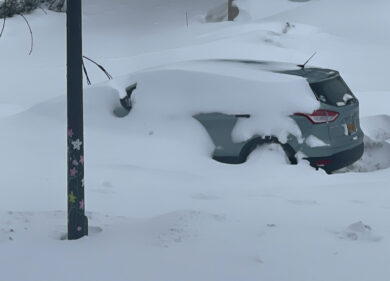 Meteo, neve a quote basse e crollo delle temperature. Torna l’inverno