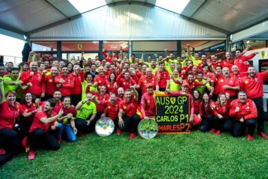 Ferrari trionfa in Australia: doppietta storica