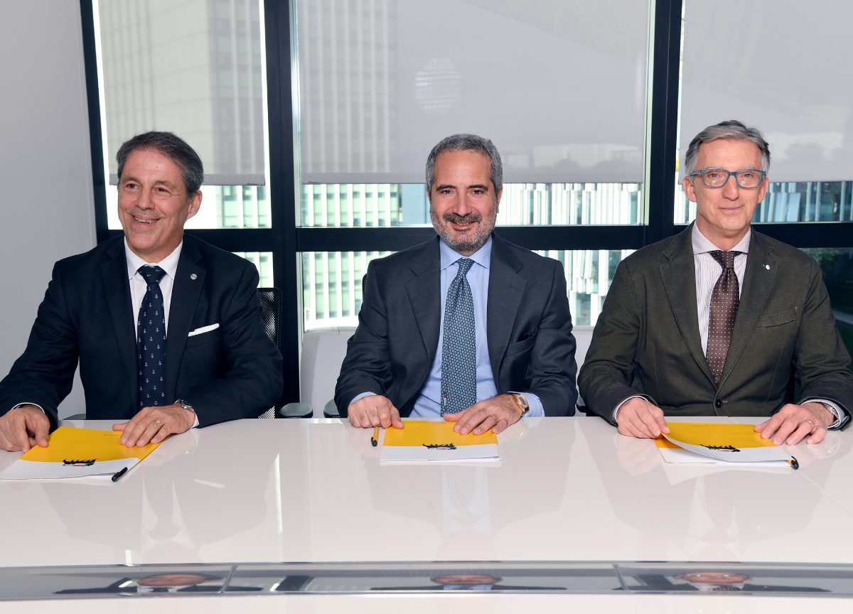 Decarbonizzazione del trasporto marittimo: accordo tra Eni, Fincantieri e RINA Decarbonizzazione del trasporto marittimo: accordo tra Eni, Fincantieri e RINA
