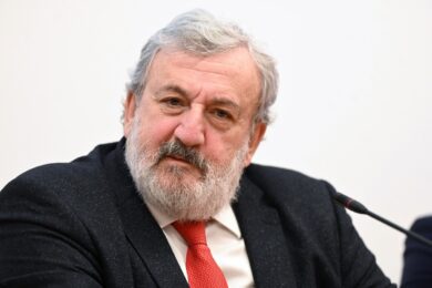 Emiliano all’Antimafia della Puglia. Esclusivo: richiesta audizione urgente