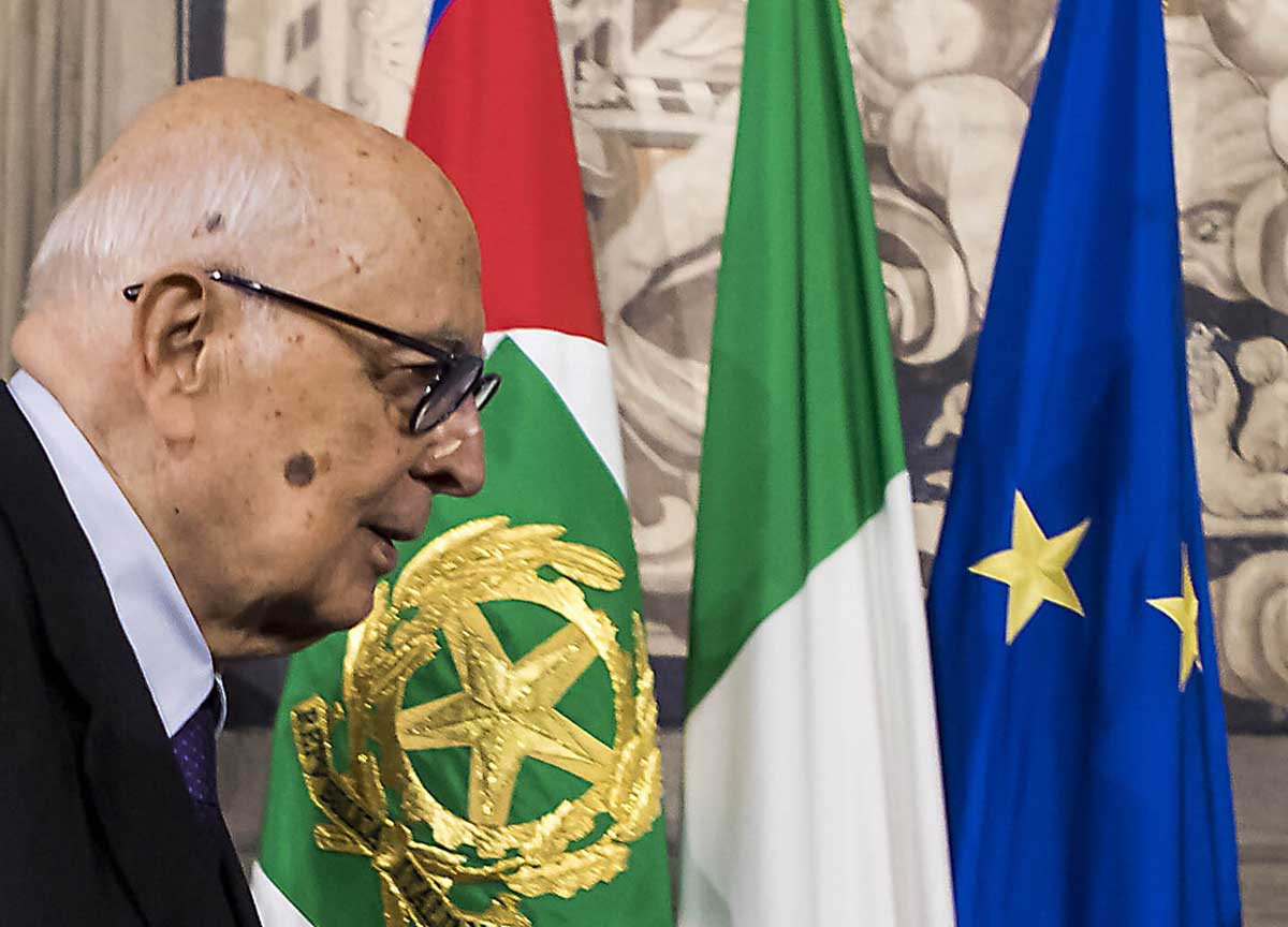 Ue, Juncker confessa: “Grazie al Quirinale conoscevo tutti i vostri segreti” Ue, Juncker confessa: “Grazie al Quirinale conoscevo tutti i vostri segreti”