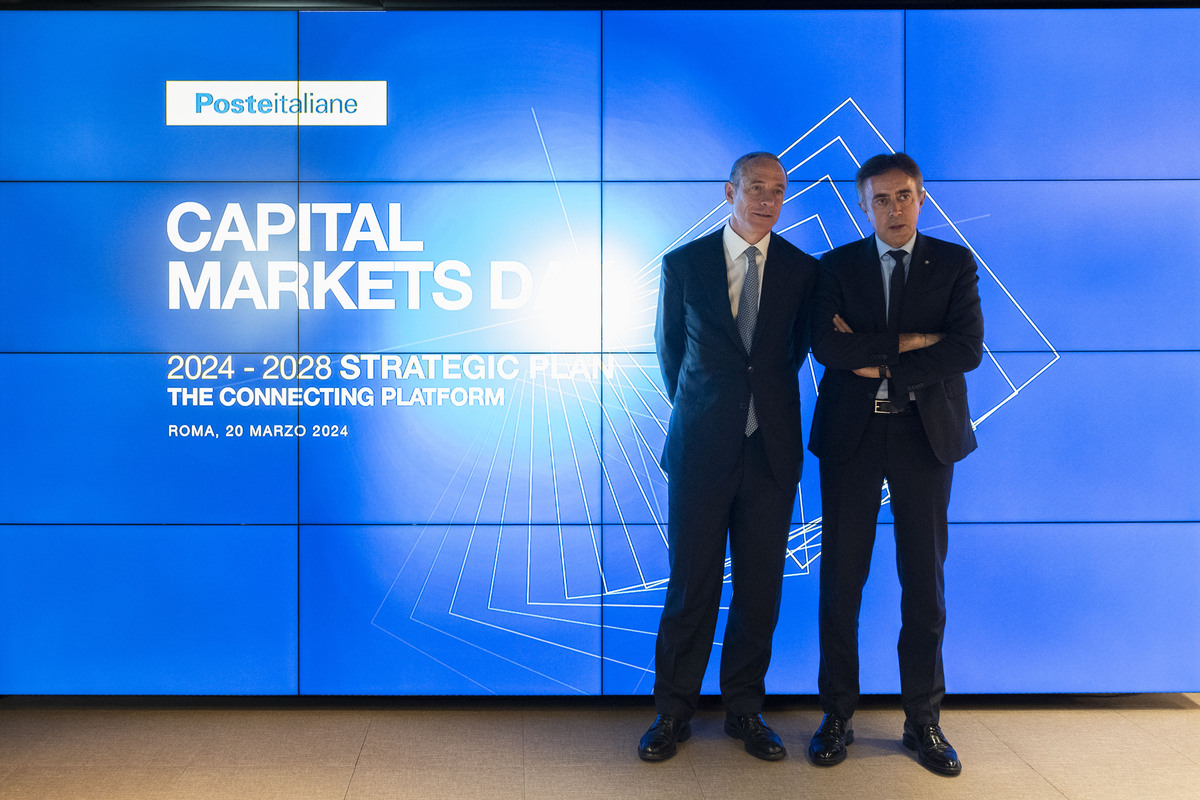 Poste Italiane lancia il Piano Strategico 2024-28 “The connecting platform” Poste Italiane lancia il Piano Strategico 2024-28 “The connecting platform”