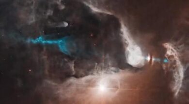 Spazio, l’Hubble Space Telescope fotografa una baby stella in fase di formazione