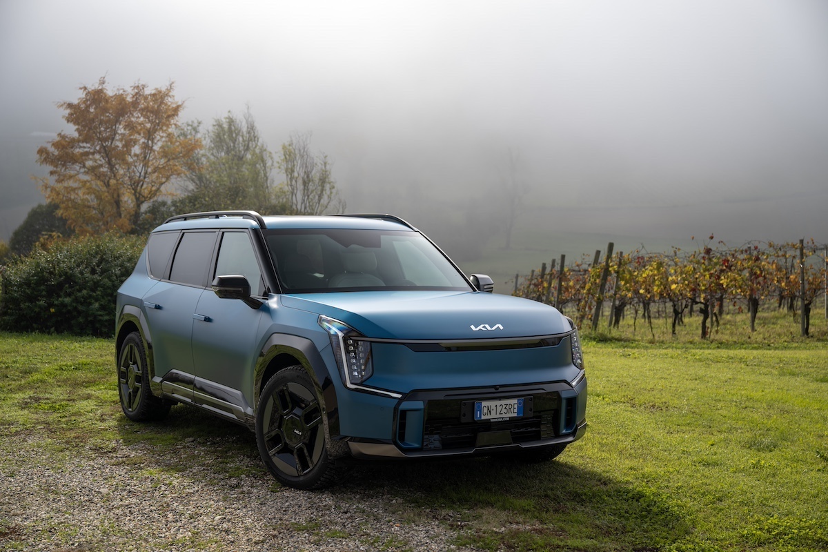 Doppia vittoria per Kia EV9 ai World Car Awards 2024 Doppia vittoria per Kia EV9 ai World Car Awards 2024