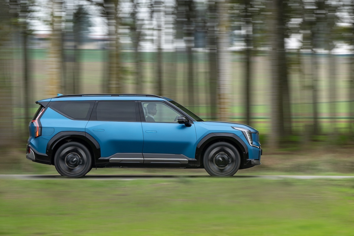 Doppia vittoria per Kia EV9 ai World Car Awards 2024 Doppia vittoria per Kia EV9 ai World Car Awards 2024