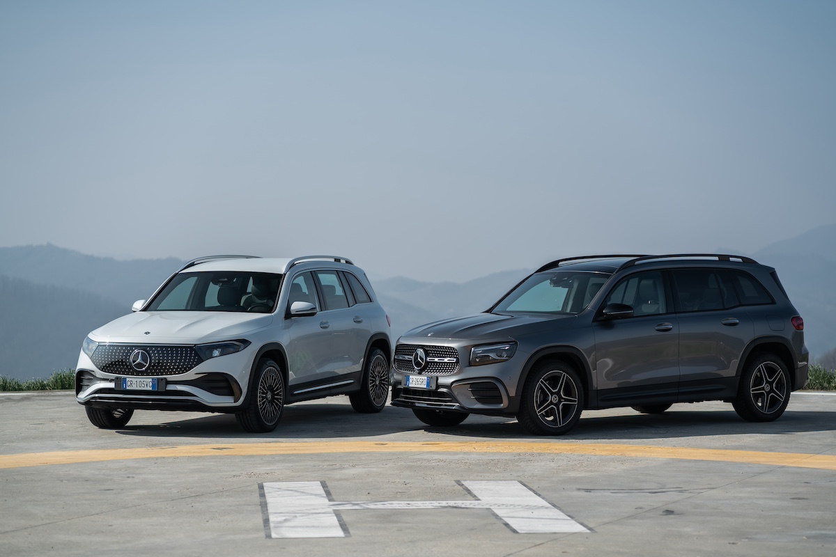 Mercedes aggiorna la gamma EQB e GLB, versatilità al top nei SUV Mercedes aggiorna la gamma EQB e GLB, versatilità al top nei SUV