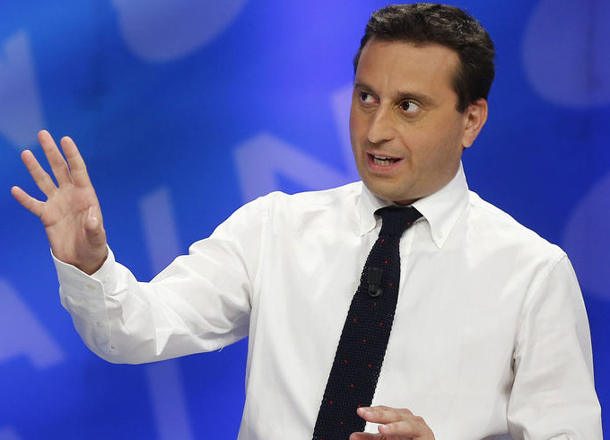 Rumore sospetto a L’aria che tira: un peto? Parenzo indiziato. VIDEO Rumore sospetto a L’aria che tira: un peto? Parenzo indiziato. VIDEO