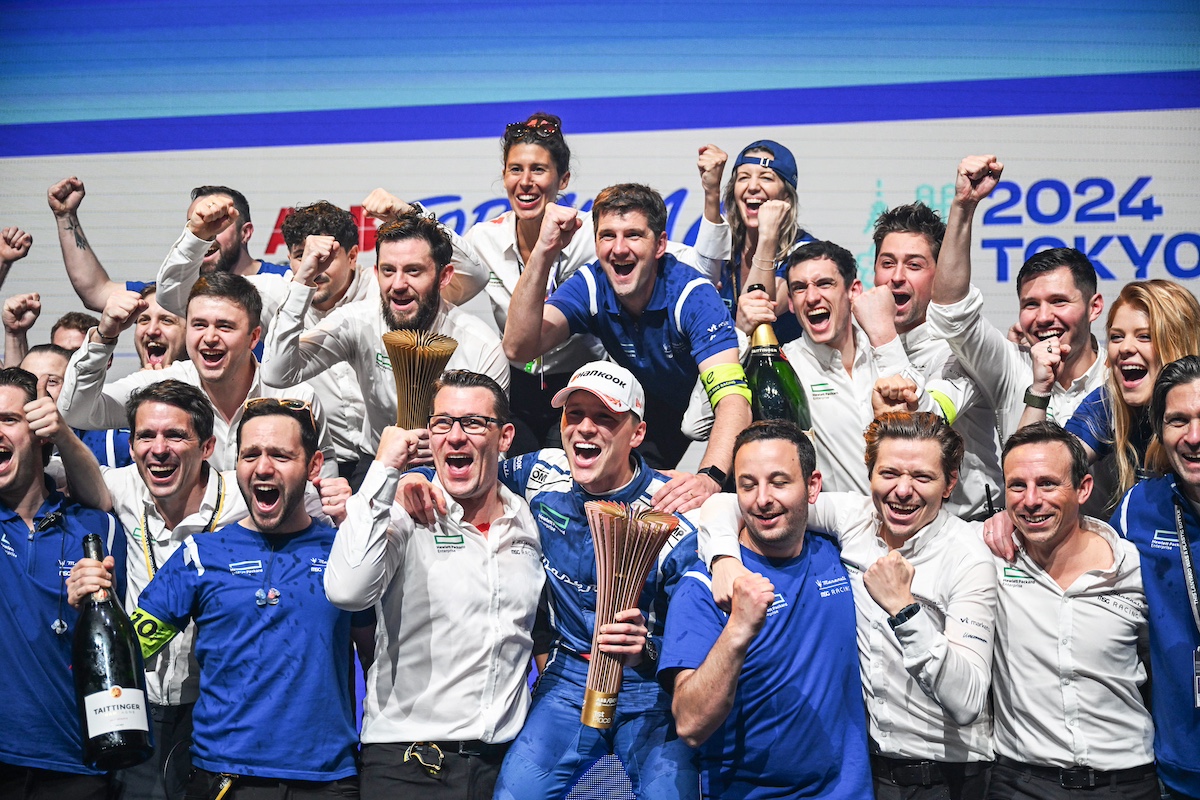 Guenther su Maserati vince a Tokyo: storico trionfo in Formula E Guenther su Maserati vince a Tokyo: storico trionfo in Formula E