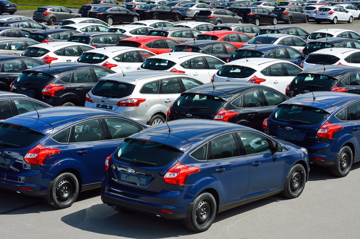 Mercato Auto: Marzo 2024 (-3,7%). BEV e PHEV fermi in attesa incentivi