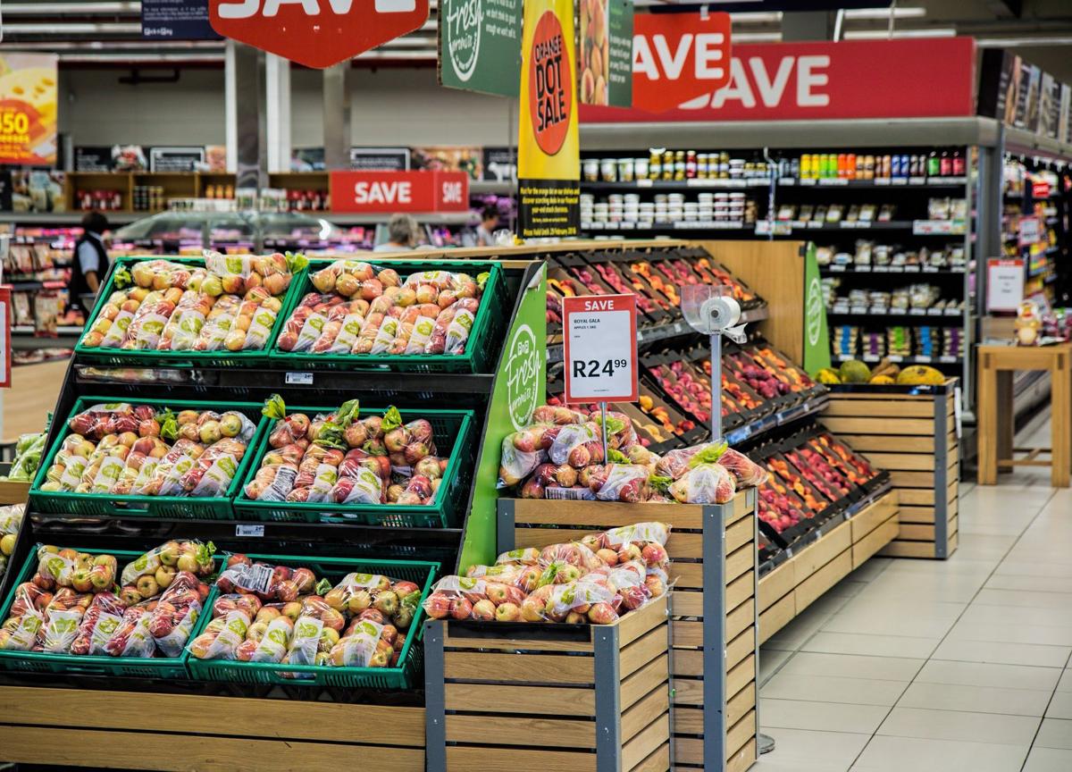 Arance, patate e mele: discount batte supermercato sull’acquisto programmato Arance, patate e mele: discount batte supermercato sull’acquisto programmato