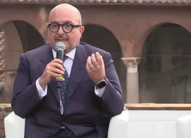 Altro che ministro della Cultura, Sangiuliano confonde Londra e New York.VIDEO