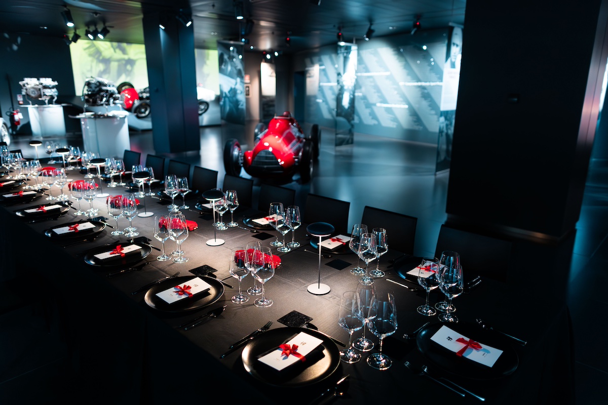 Nuovo Alfa Romeo Caffè & Bistrò: unione di arte e cucina