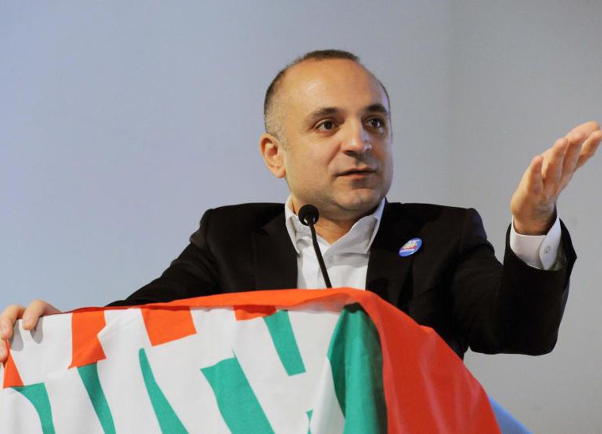 “A Bari sistema politico clientelare. La Puglia zeppa di inchieste e arresti” “A Bari sistema politico clientelare. La Puglia zeppa di inchieste e arresti”