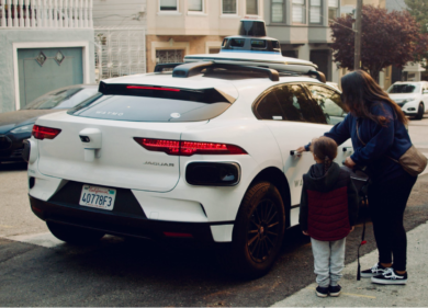 Taxi, il governo apre a Uber e Ncc. I tre decreti: più auto in circolazione