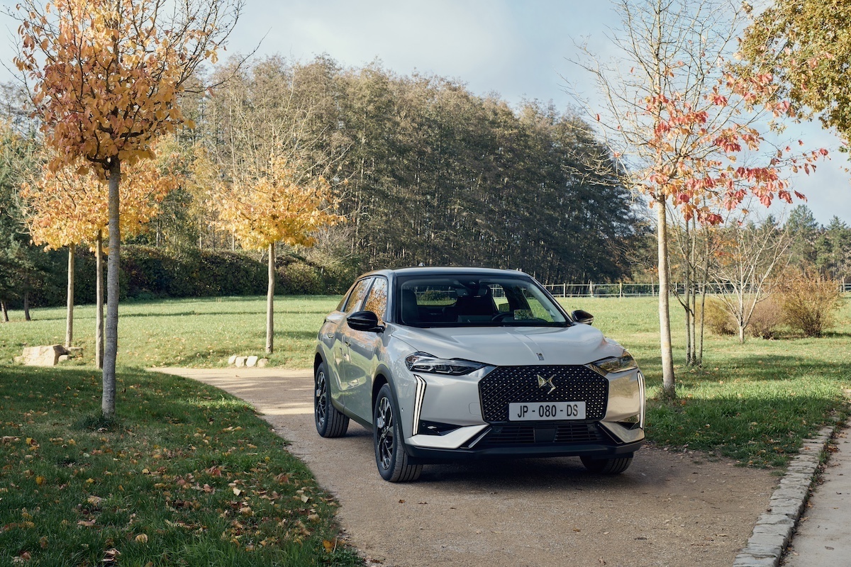 DS Automobiles accelera sull’elettrificazione con le nuove opzioni HYBRID DS Automobiles accelera sull’elettrificazione con le nuove opzioni HYBRID