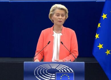 Von der Leyen traballa tra inchieste, nomine e… Meloni. Può saltare il bis