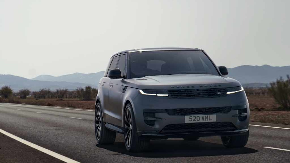 Range Rover Sport Stealth Pack: eleganza oscura