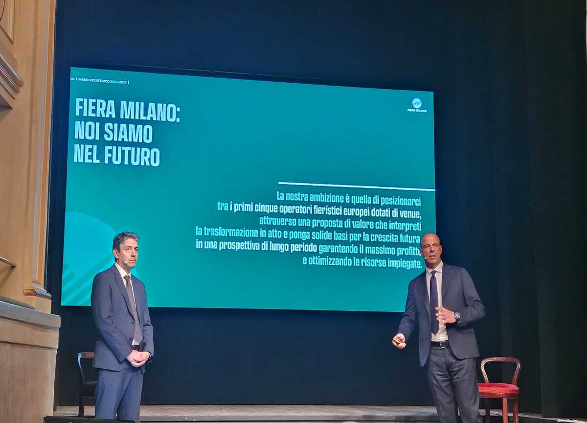 Fiera Milano, approvato piano strategico: investimenti per 88 milioni. Video Fiera Milano, approvato piano strategico: investimenti per 88 milioni. Video