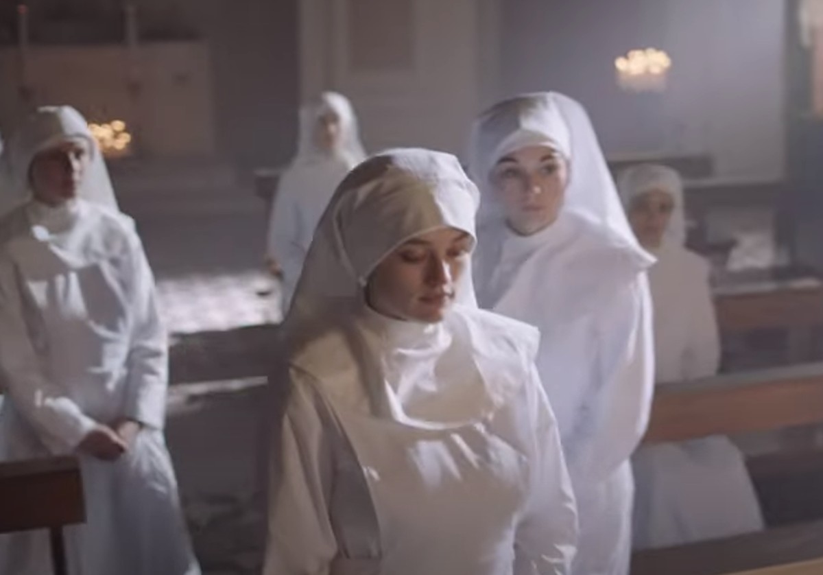 Spot patatine, Christus Rex-Traditio: “Blasfemo, Amica Chips lo ritiri” Spot patatine, Christus Rex-Traditio: “Blasfemo, Amica Chips lo ritiri”